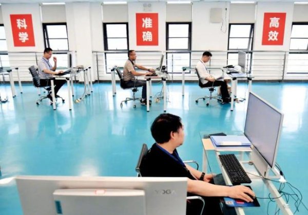 启点配资 考生花钱报96个志愿全部滑档 高报市场良莠不齐引发关注